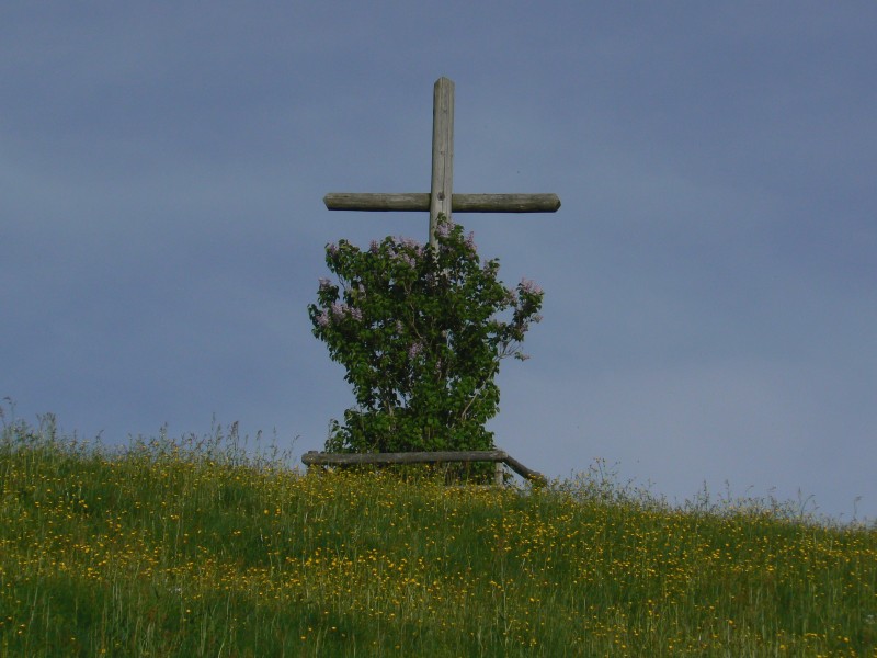 https://www.kreuzthal.de/wp-content/uploads/2017/03/10_kreuzthal_landschaft.jpg